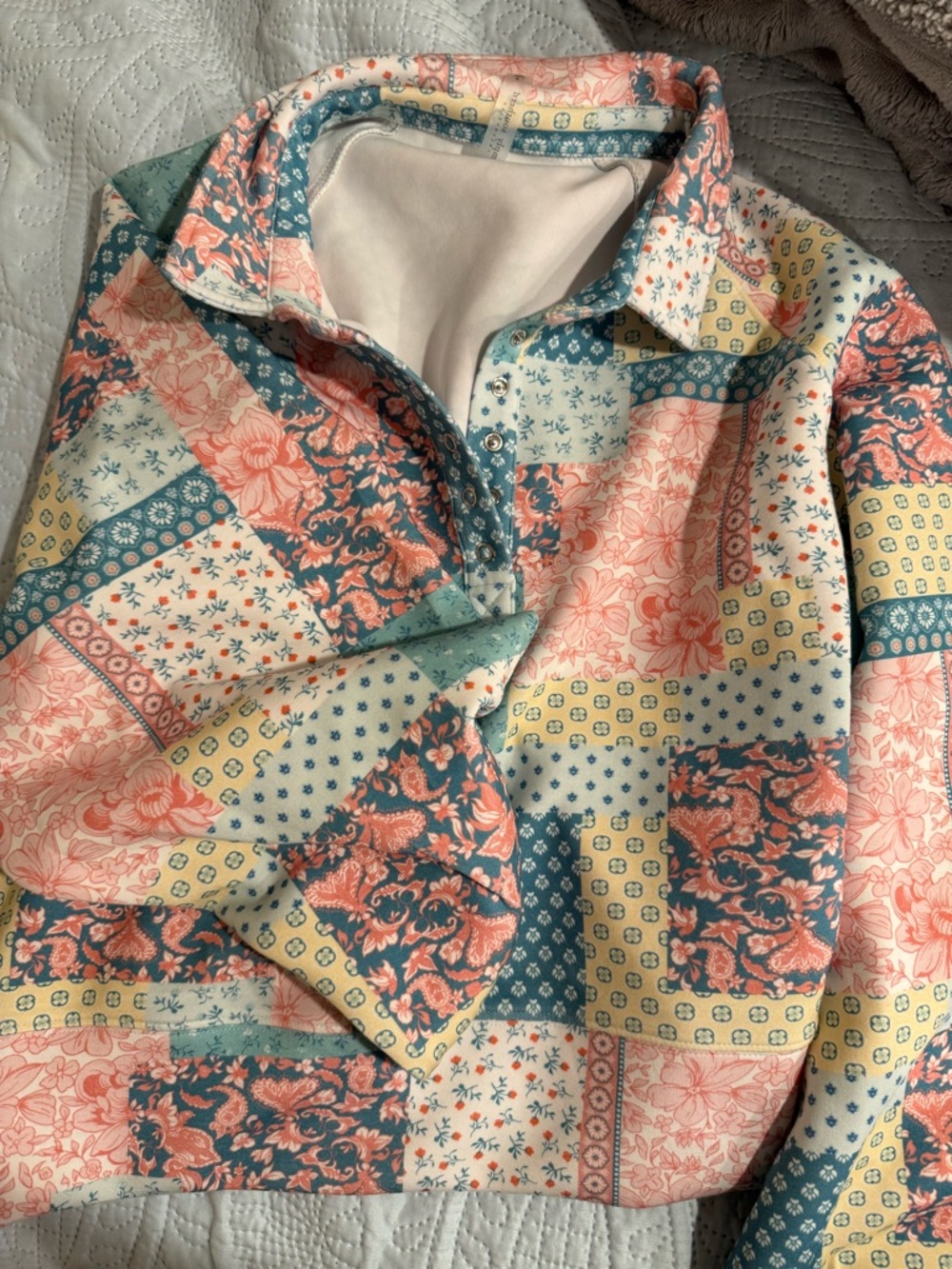 Simply Southern Patchwork Floral Popover in Teal, Coral, and Cream - Picture 4 of 5